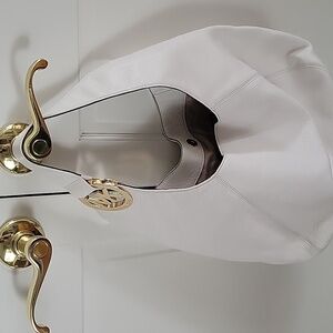 Elegant White Leather Hobo Bag